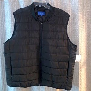 Black Puffer Vest (XL) - NEW